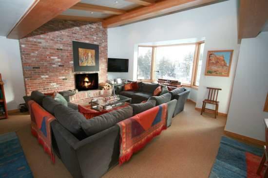 Condo With Vaulted Ceiling & Spectacular Mountain Views Vail Eksteriør bilde